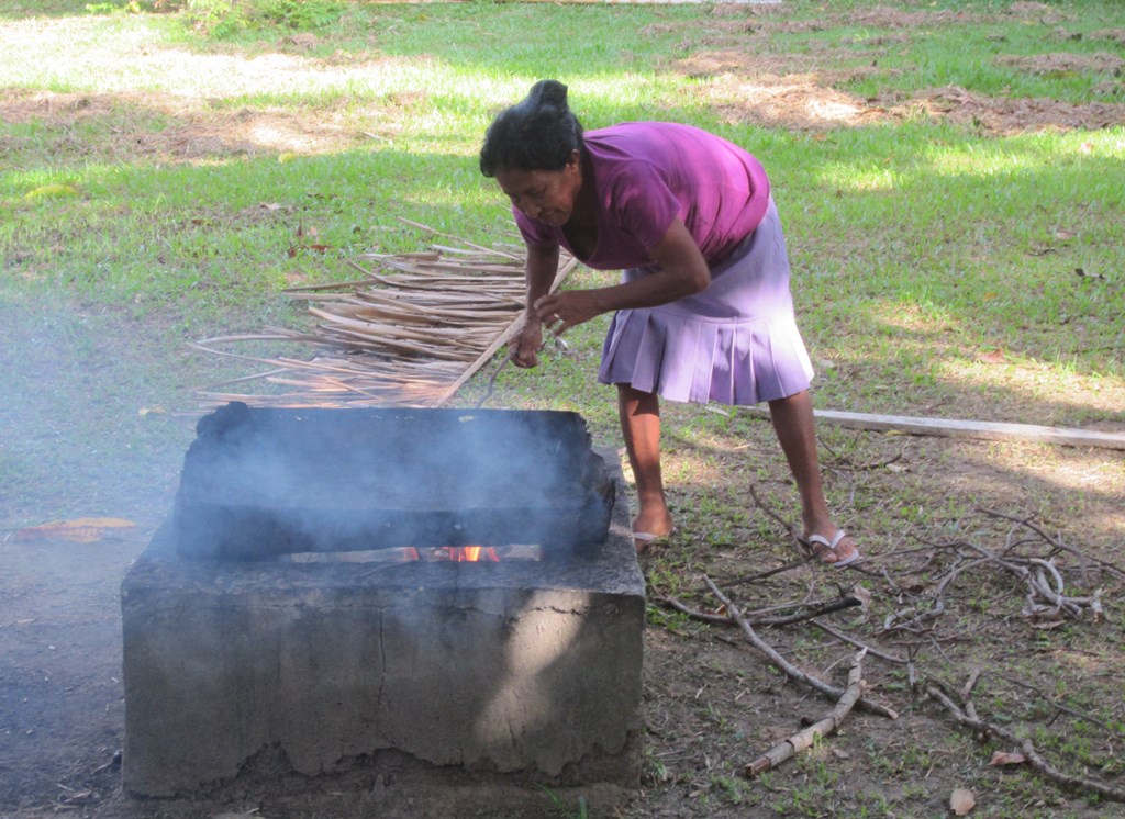 Roasting Cashew Nuts, Rock View Lodge, Guyana