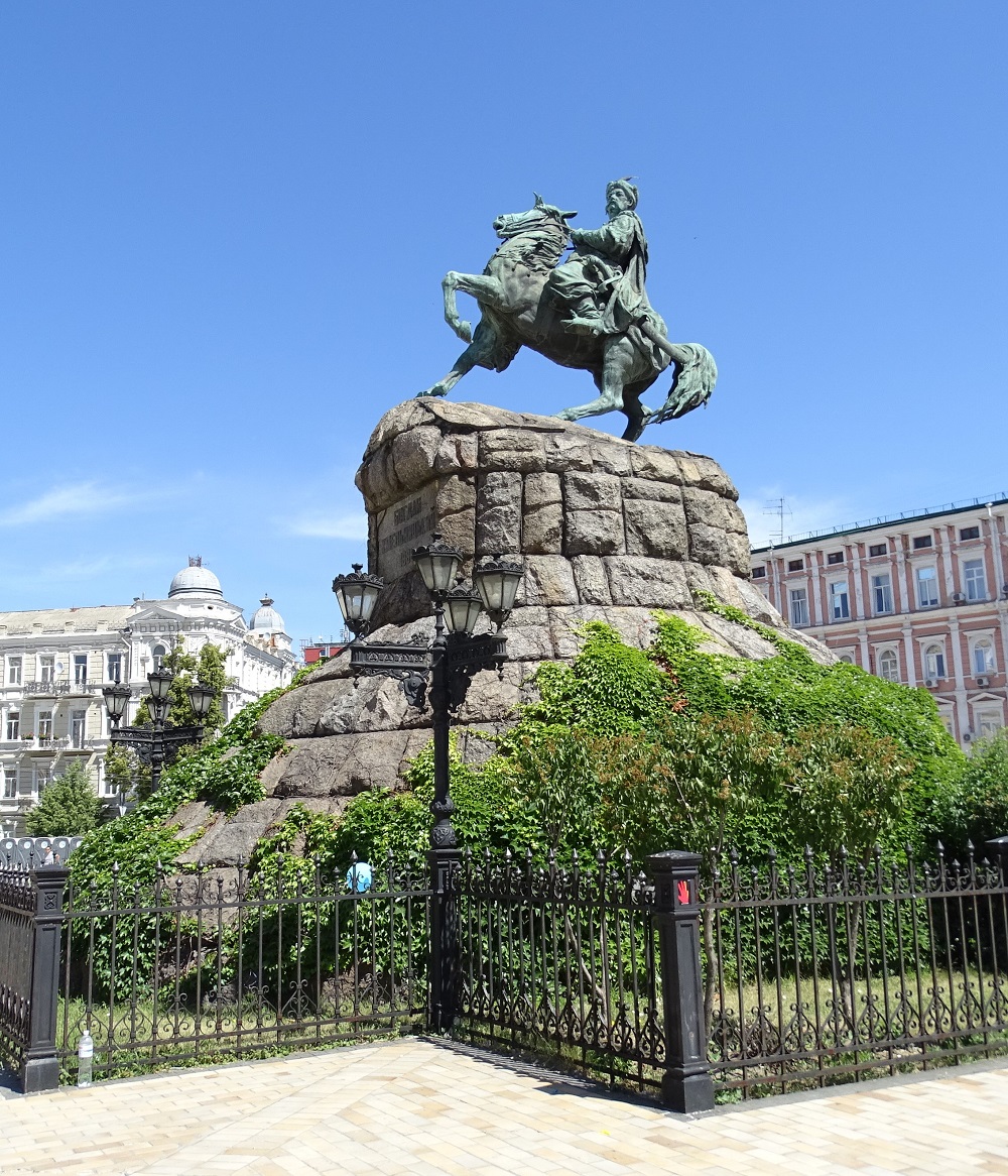 Bohdan Khmelnytsky Monument, Sophia Square, Kiev, Ukraine
