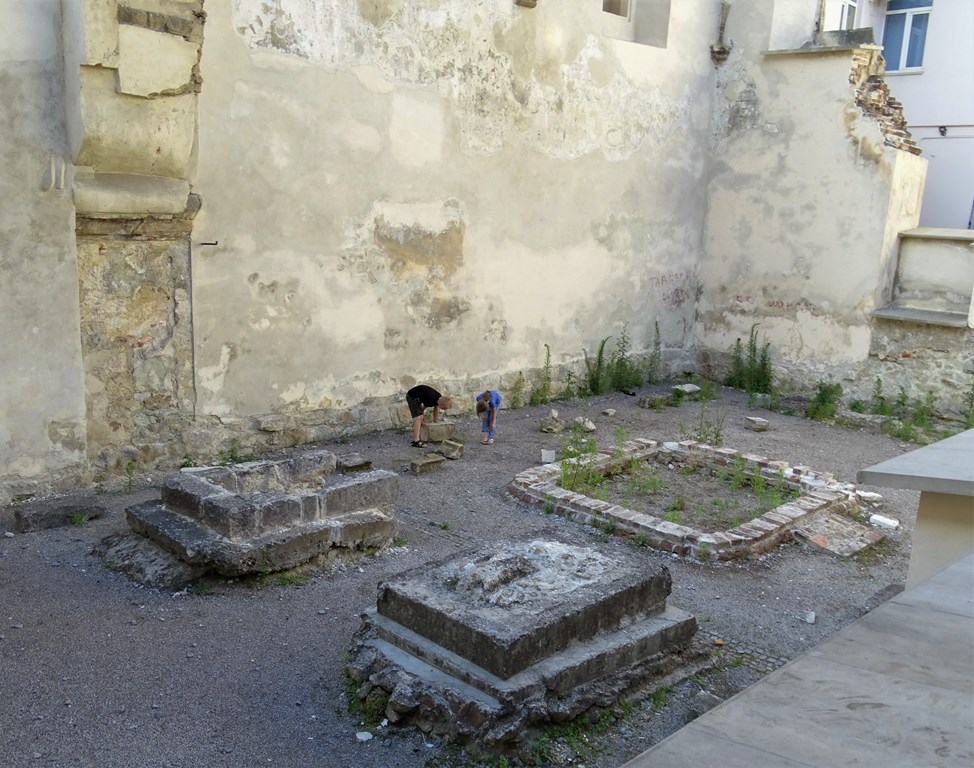 Remains, Golden Rose Synagogue, 1581, L'viv, Ukraine