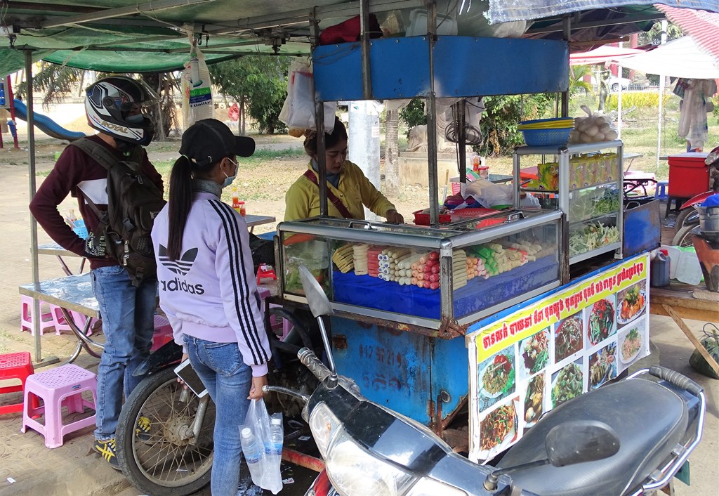 Snack Bar, Riverside, Kampong Thom, Cambodia