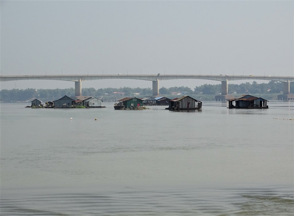 Floating Homes, The Mekong, Kampong Cham, Cambodia