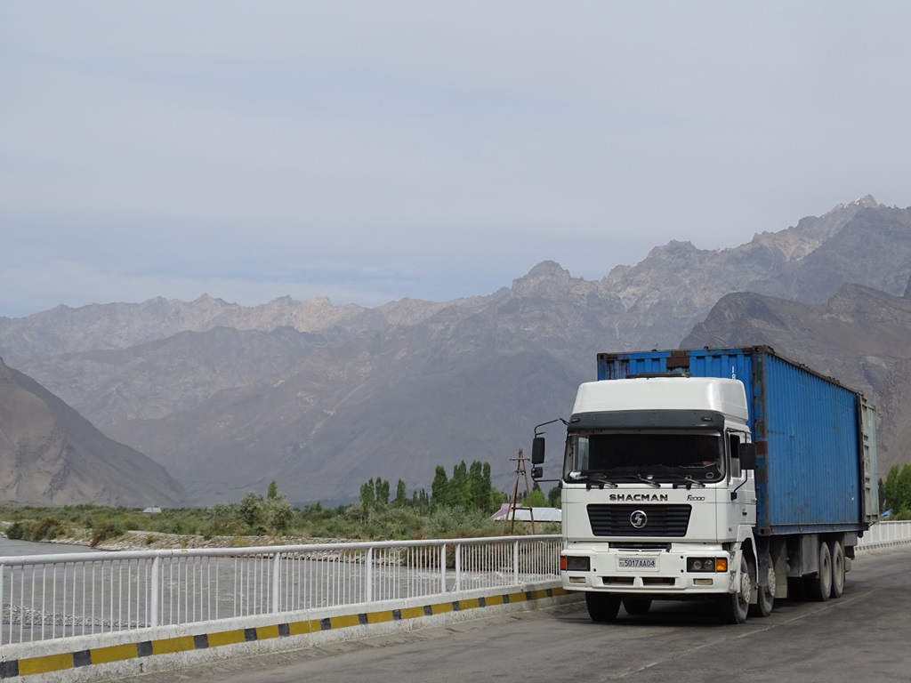 Traffic in Tajikistan