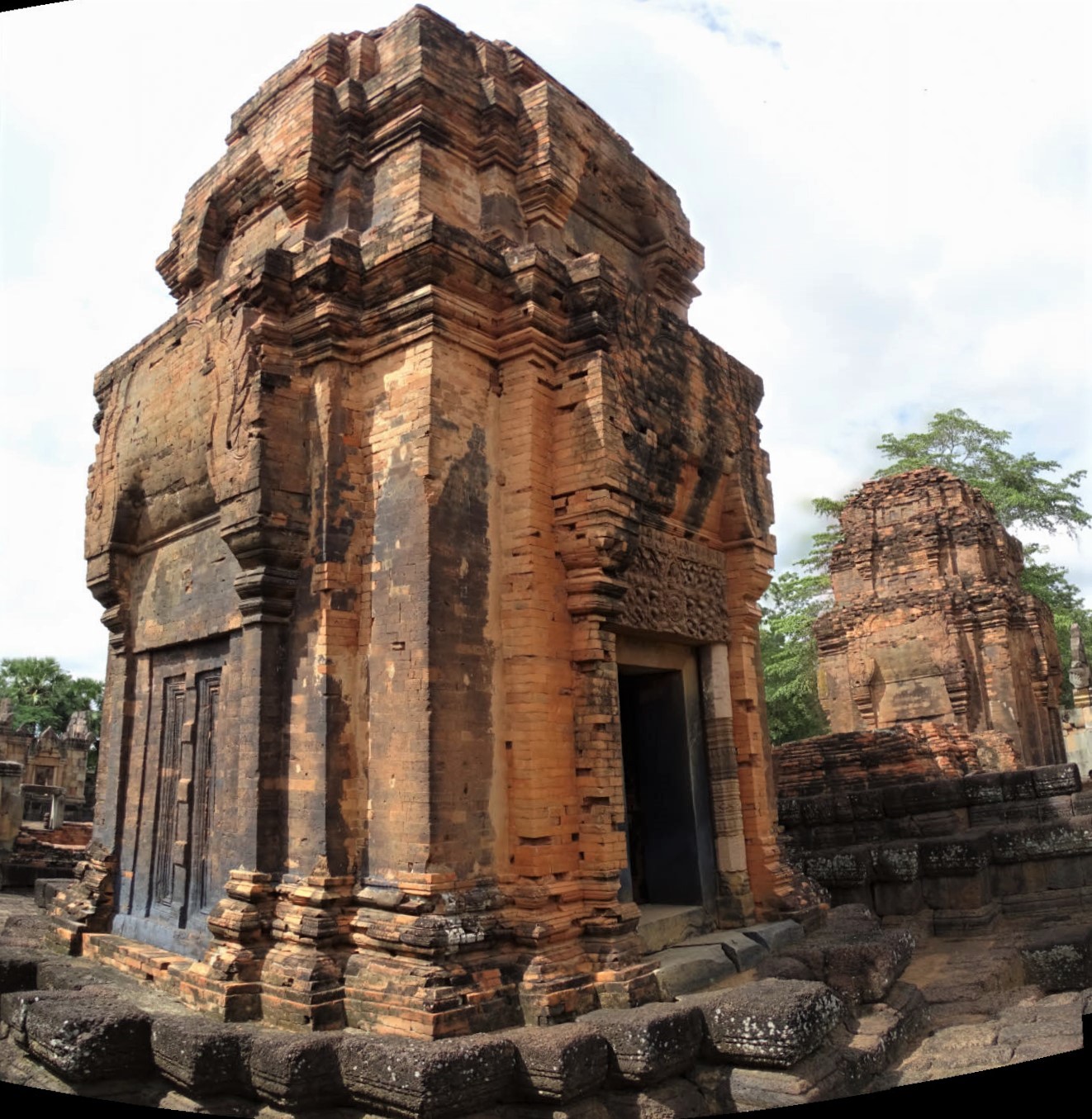 Prasat Muang Tam, Buriram, Thailand