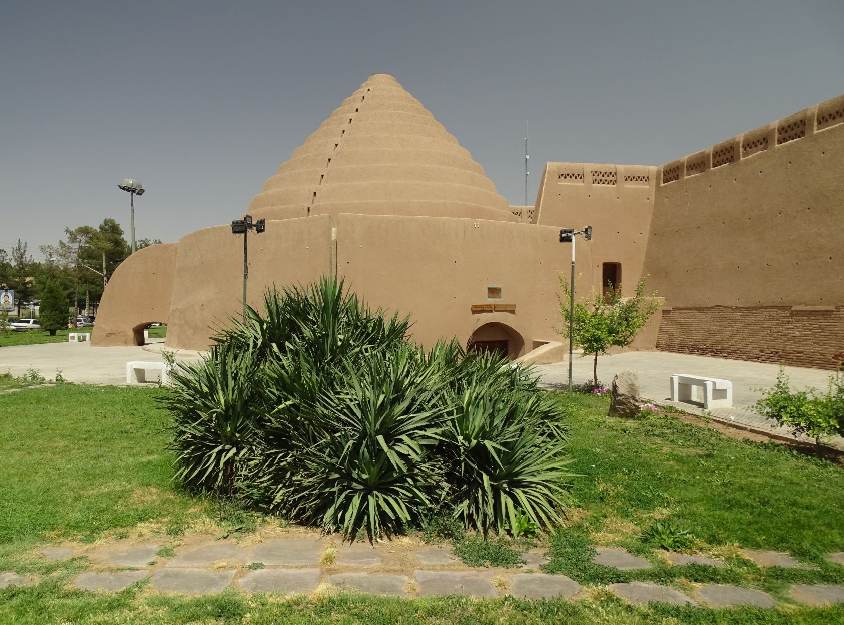 Zarisef Icehouse, Kerman, Iran