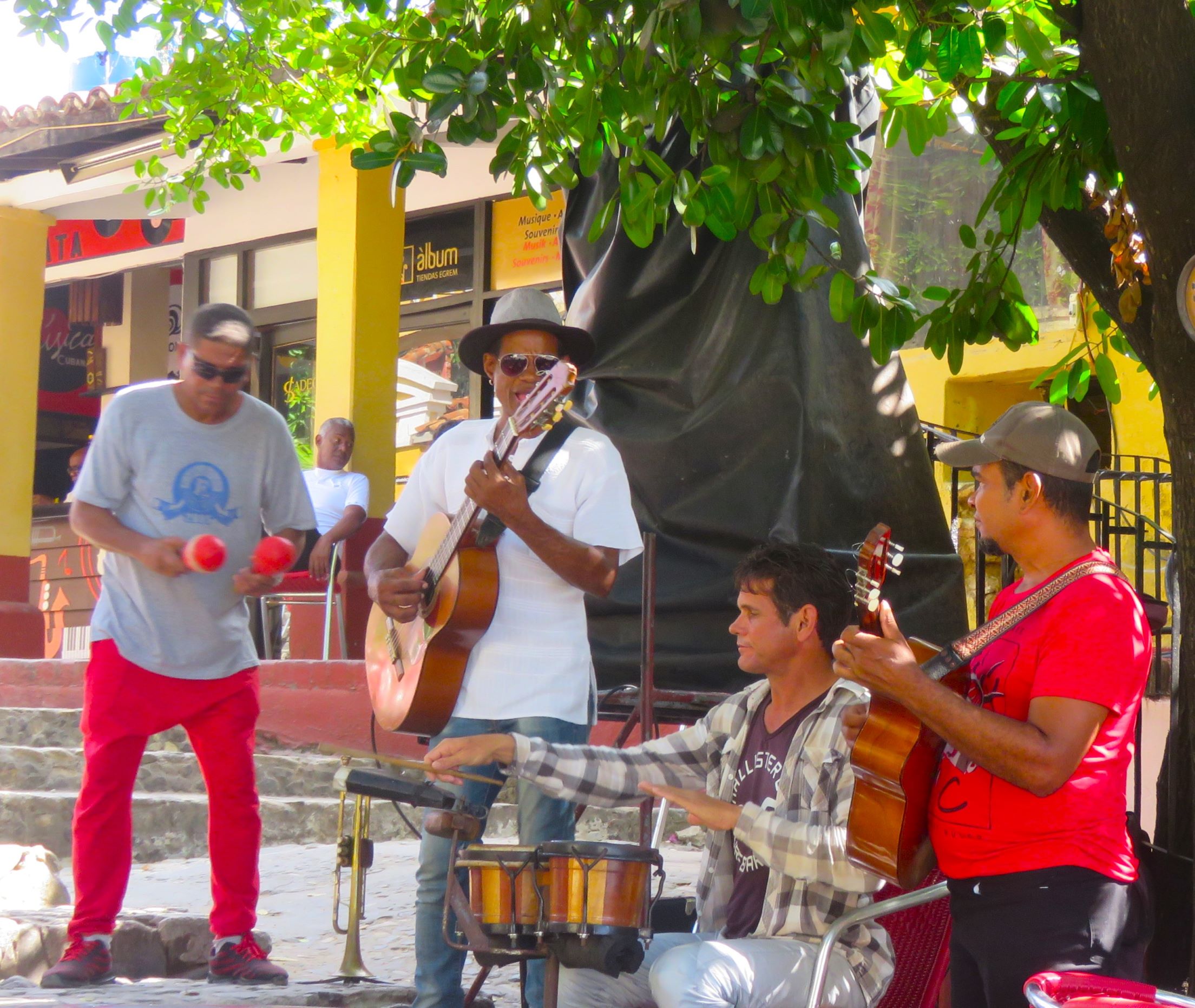 Casa Musica, Cuba