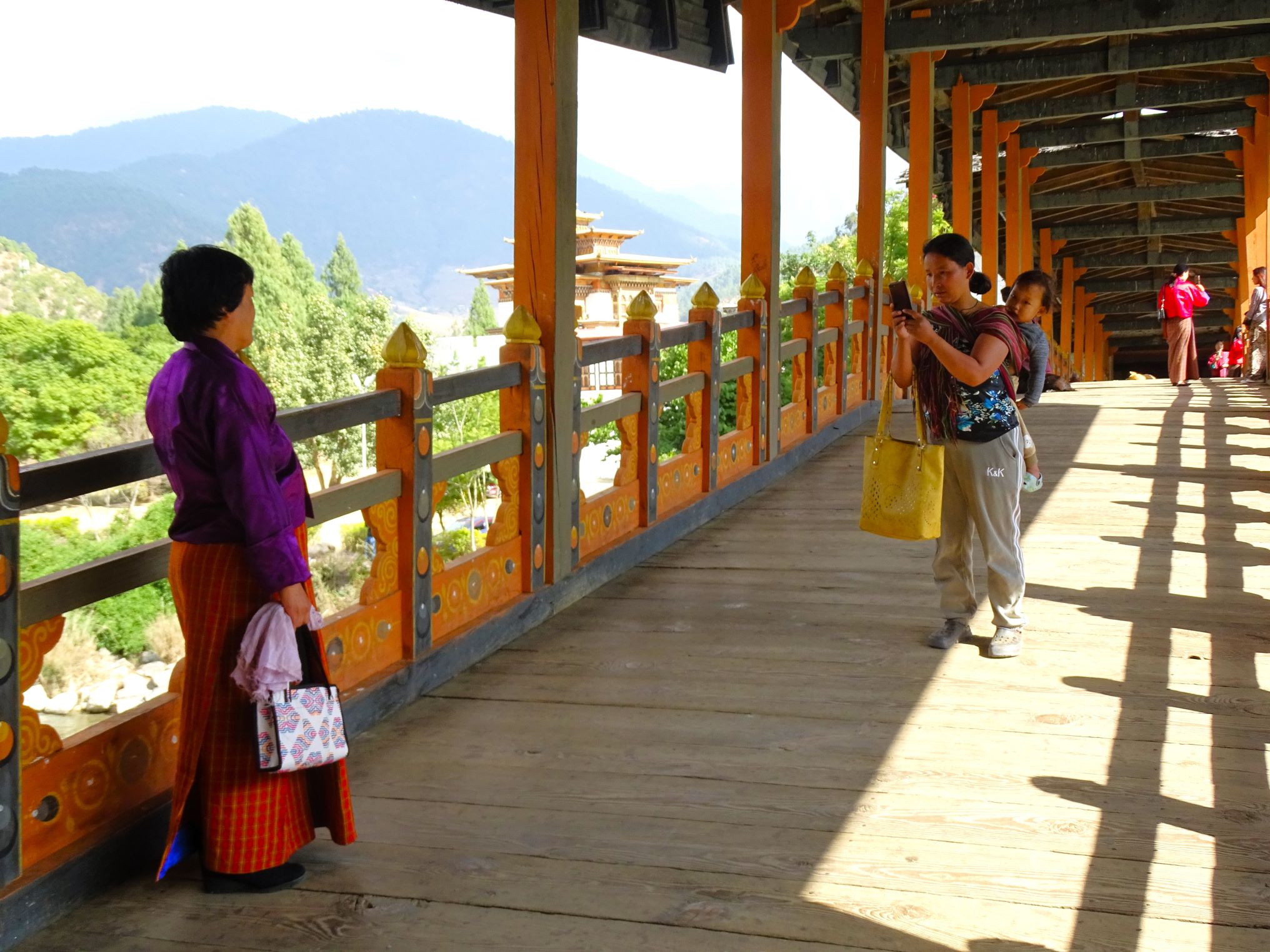 Puna Mochhu Bazam, Bhutan