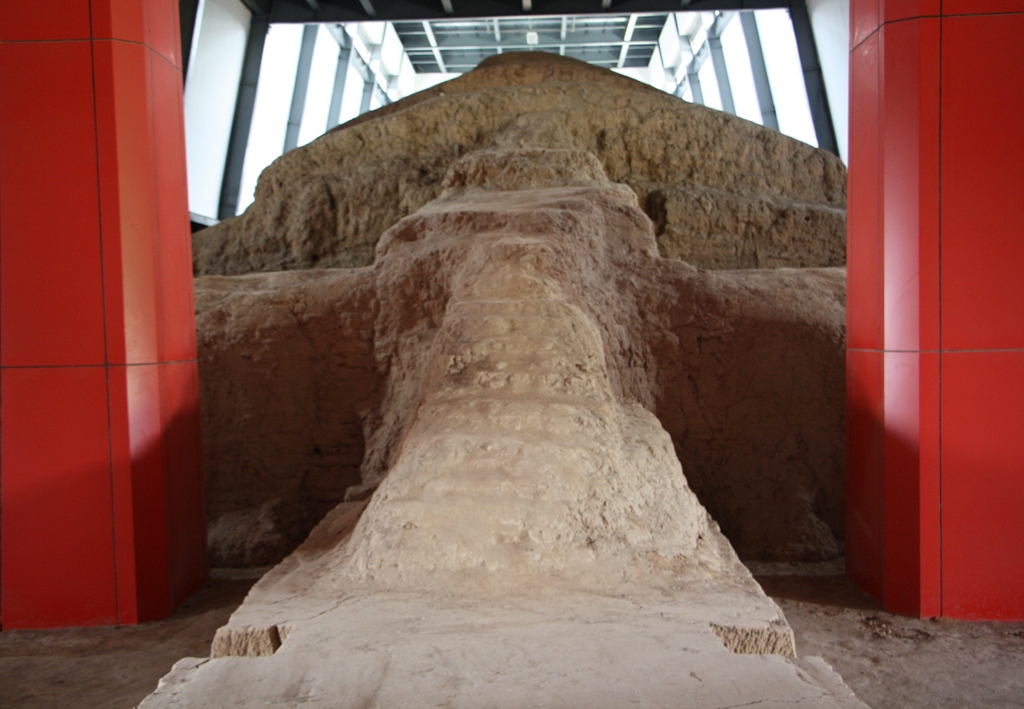 Tomb of Emperor Jingdi, Xi'an, China