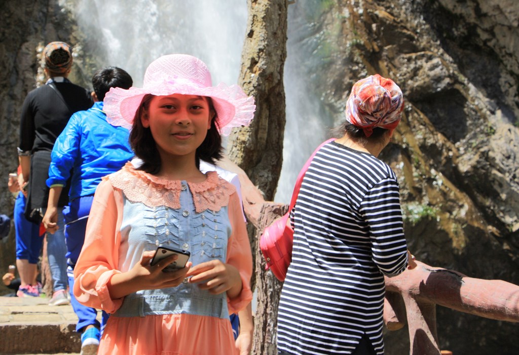 Baiyang Gou, Nan Shan Waterfall, Xinjiang, China