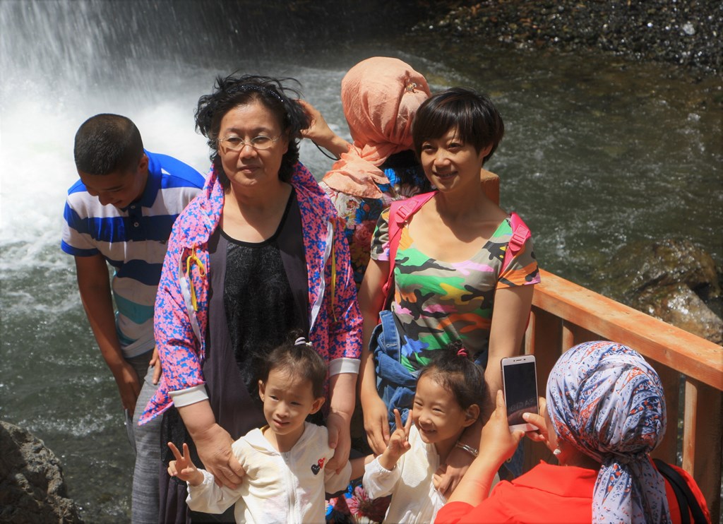 Baiyang Gou, Nan Shan Waterfall, Xinjiang, China