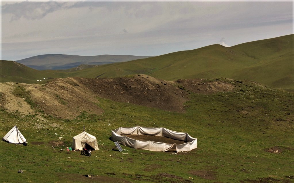 Sangke Grassland, Gannan Tibetan Autonomous Prefecture, Gansu Province, China