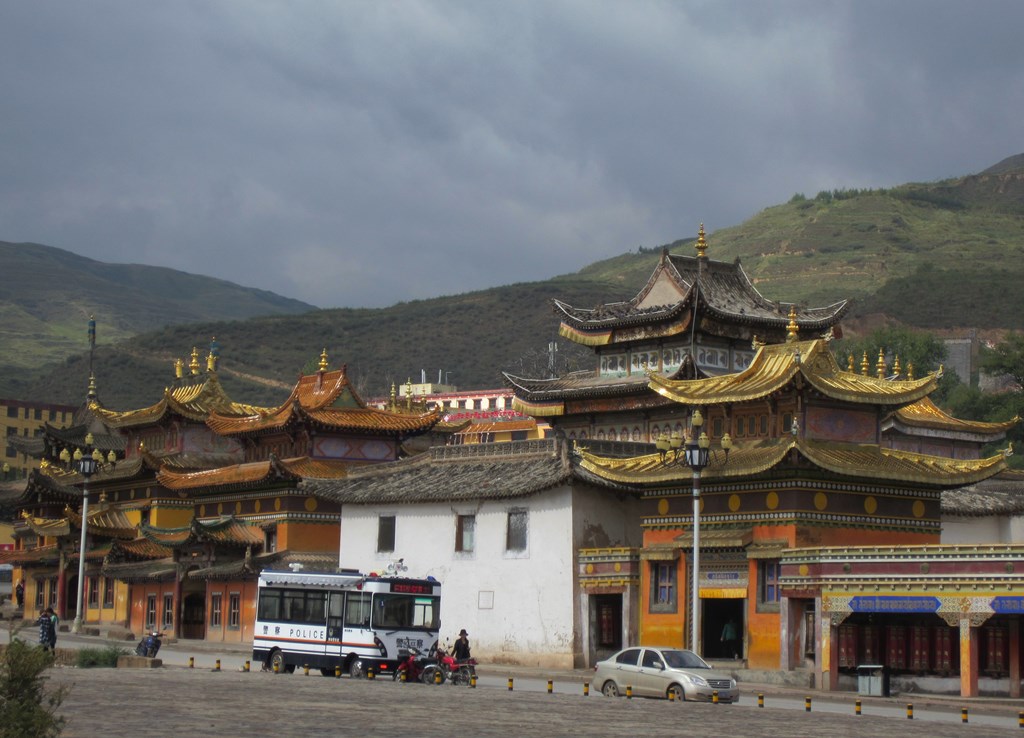 Longwu Temple, Tongren, Guizhou Province, China