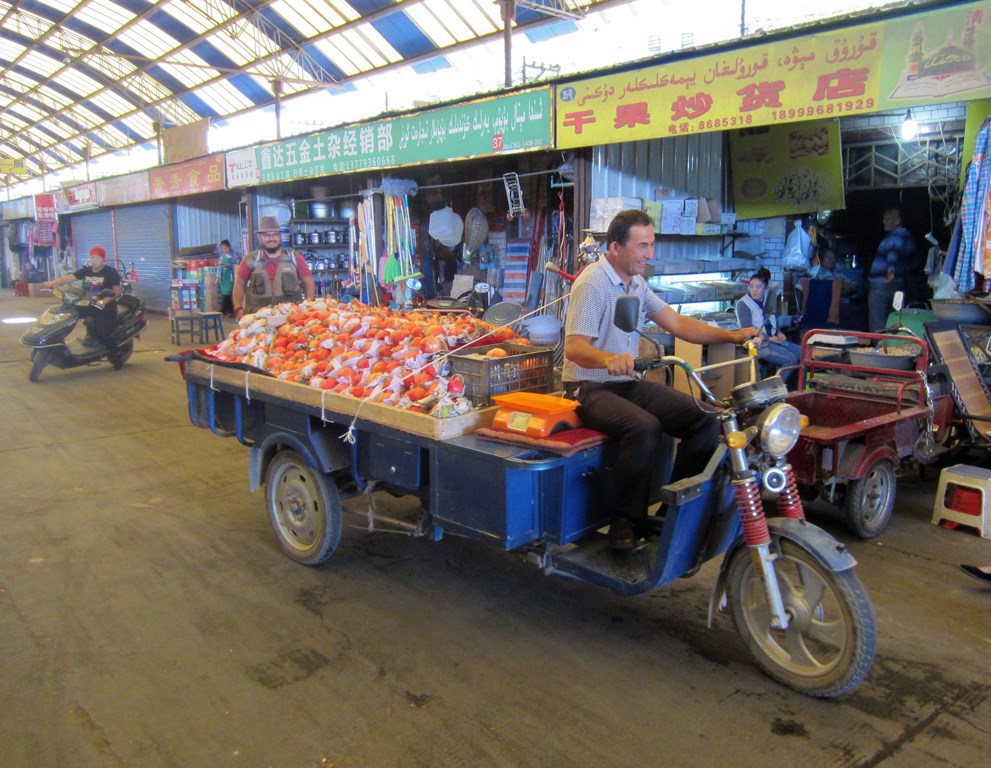 Market, Hami, Xinjiang, China