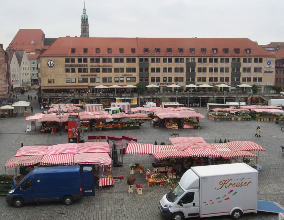 Hauptmarkt, Main Market Square, Nuremberg, Germany