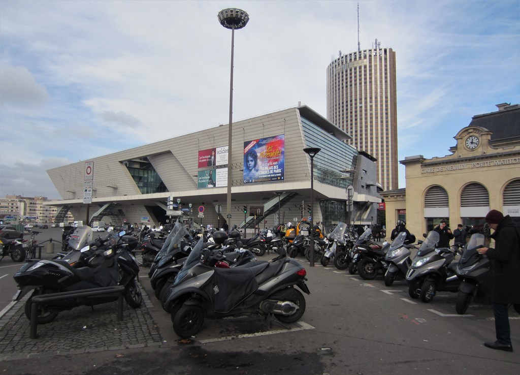 Porte Maillot, Paris, 17 Arrondissement