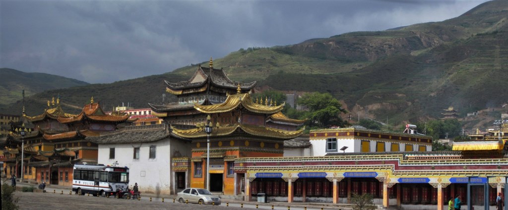 Longwu Temple, Tongren, Guizhou Province, China