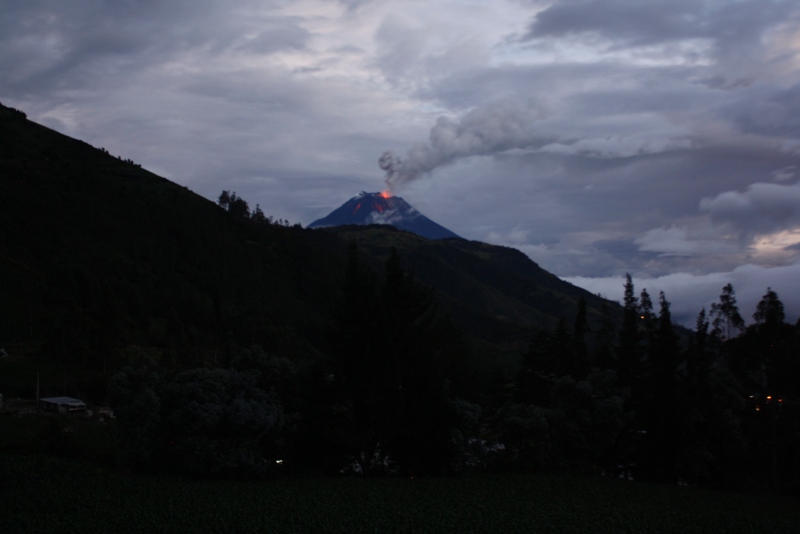  Volcán Tungurahua,  Cordillera Oriental, Ecuador