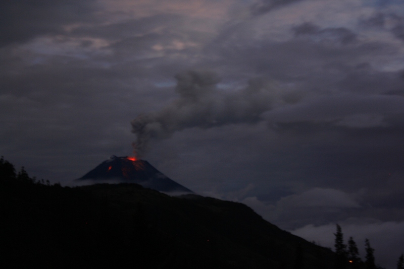  Volcán Tungurahua,  Cordillera Oriental, Ecuador