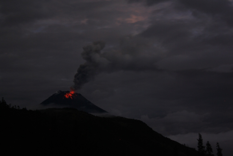  Volcán Tungurahua,  Cordillera Oriental, Ecuador