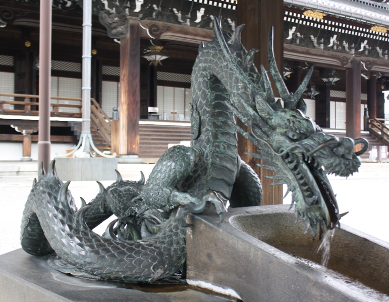 Higashi Hongan-ji Temple, Kyoto, Japan