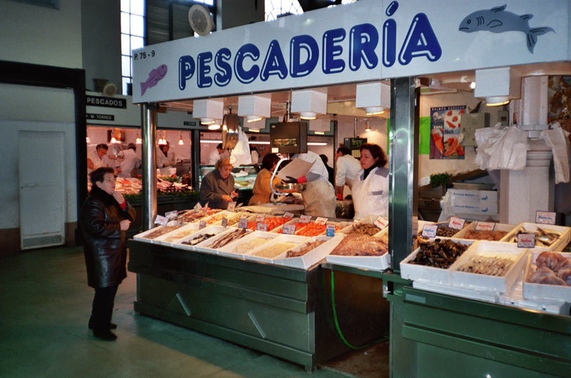 Mercado de Plasencia, Spain