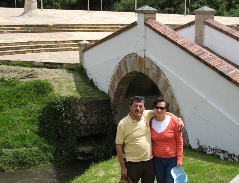 Luis y Luisa, Boyacá Bridge Park, Colombia