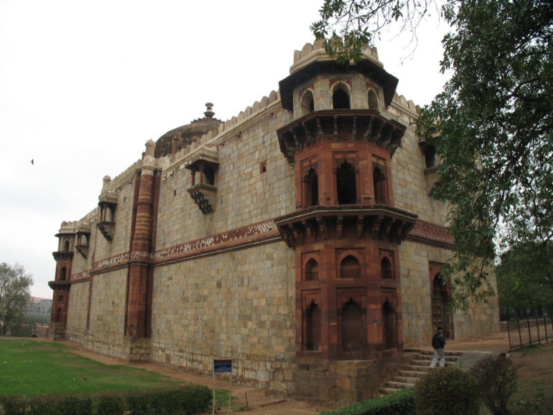 Qila-I-Kuhran Mosque, New Delhi, India