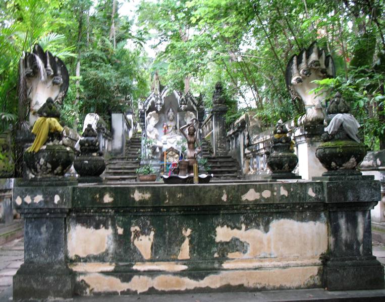 Wat Ananyo, Phayao