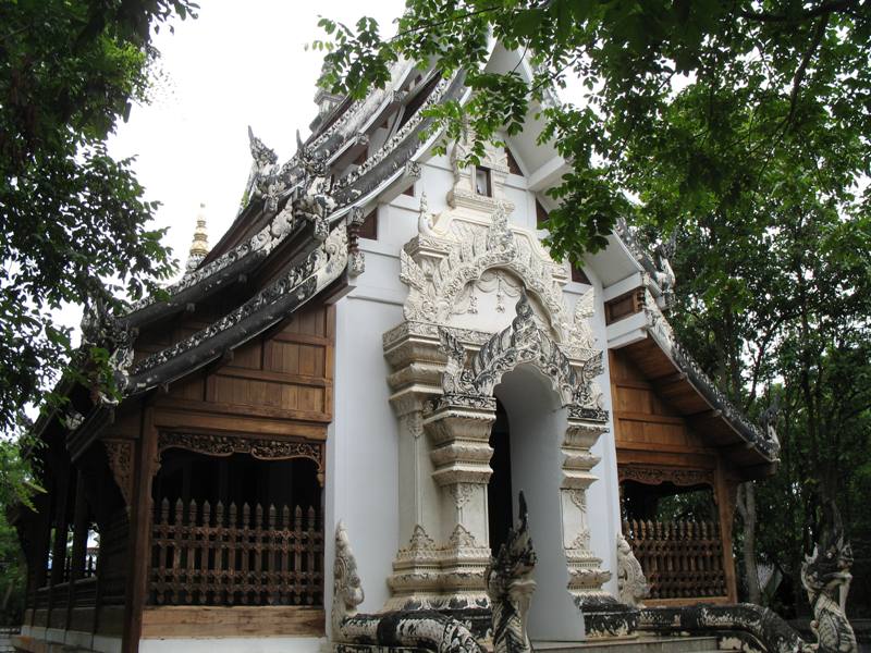 Wat Ananyo, Phayao