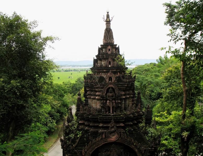 Wat Ananyo, Phayao