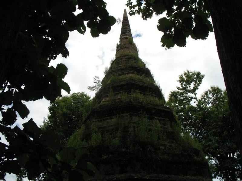 Wat Jadeeloung, Northern Thailand