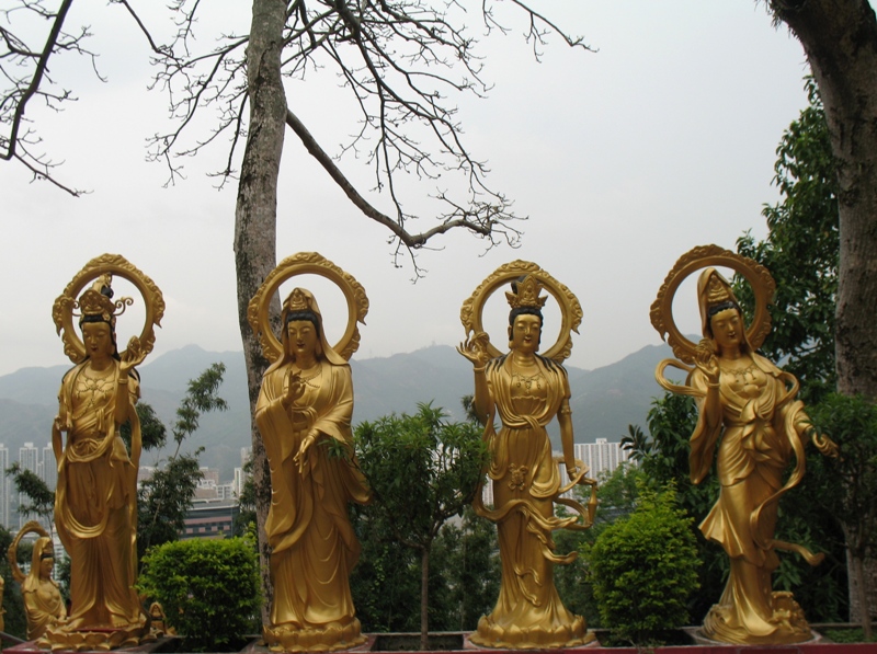 Ten Thousand Buddhas Monastery, Hong Kong