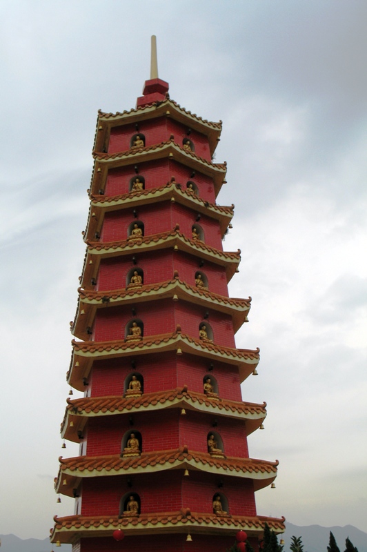 Ten Thousand Buddhas Monastery, Hong Kong