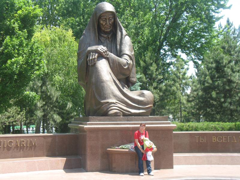 Crying Mother Monument, Tashkent, Uzbekistan