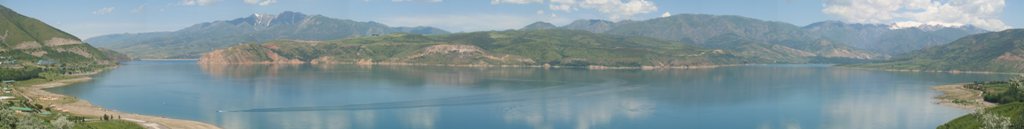 Charvak Reservoir, Uzbekistan 