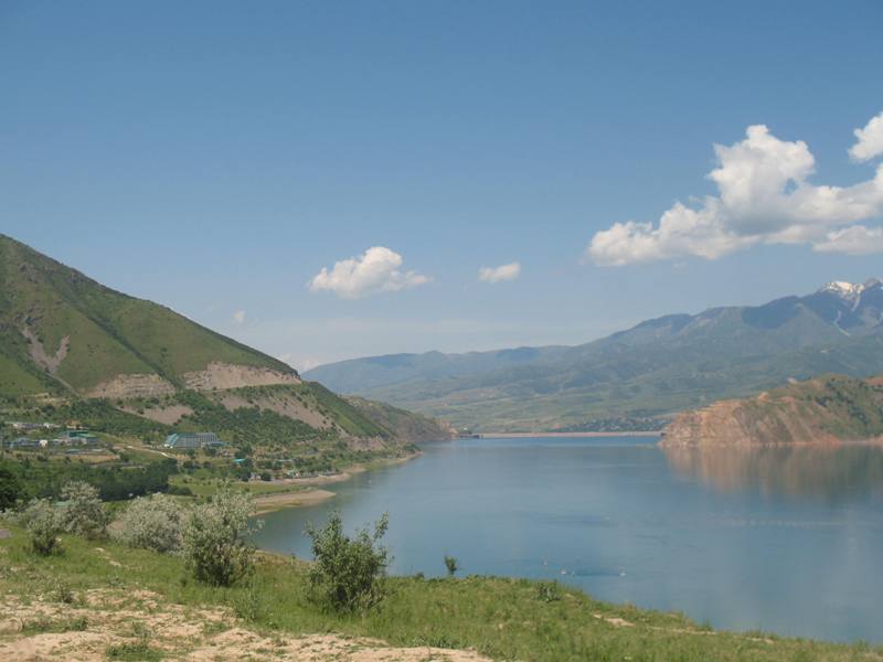 Chorvoq Reservoir, Uzbekistan 
