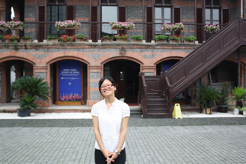 Daisy, Ohel Moishe Synagogue, Shanghai