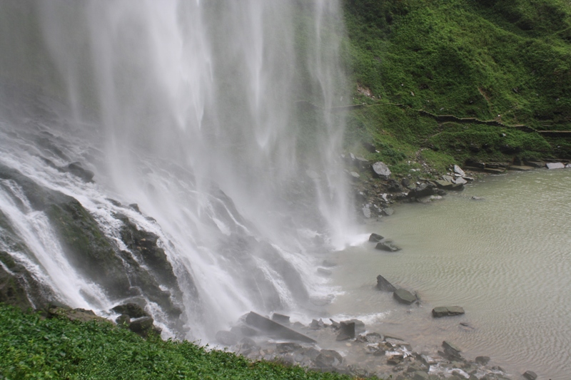 Flowing Voile Waterfall, Dehang, Hunan Province