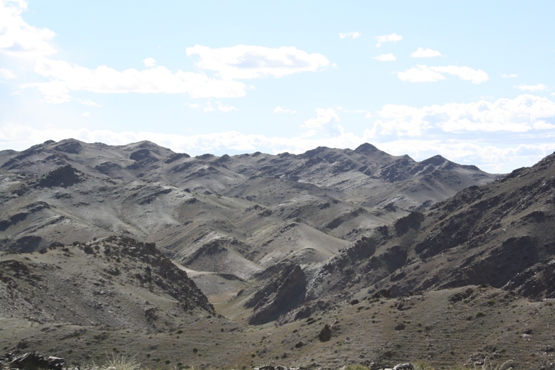  Climb to the Petroglyphs in the Gobi, Mongolia 