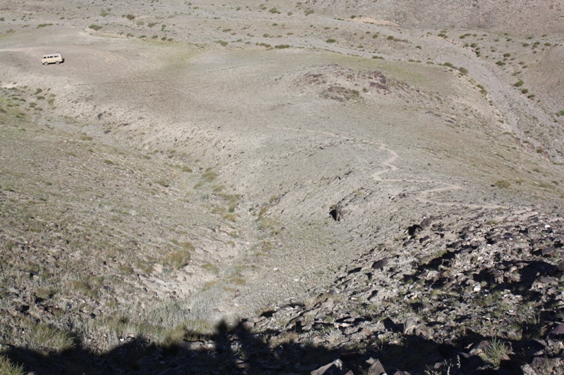  Climb to the Petroglyphs in the Gobi, Mongolia 