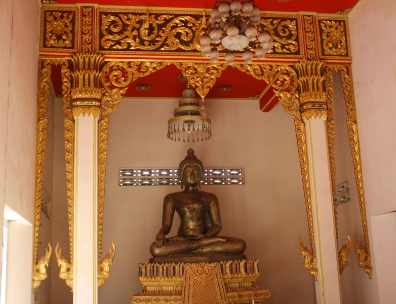 Wat Pratat Narai Jeng Weng, Sakorn Nakon