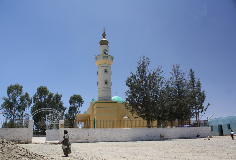 Nagashi Mosque, Hawsien