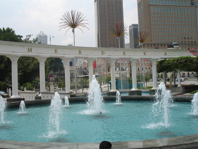 Petronas Fountain, Kuala Lumpur, Malaysia