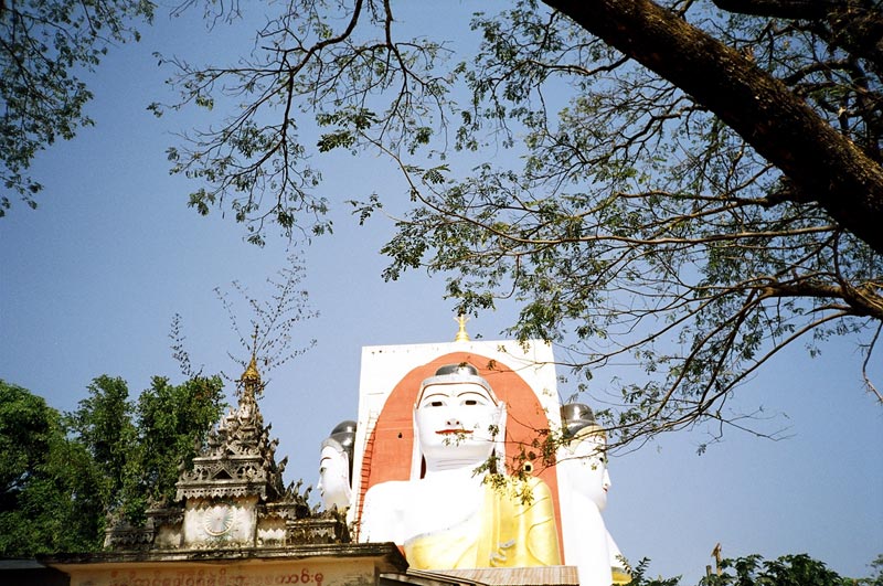 Kyaikpun Pagoda, Bago, Myanmar