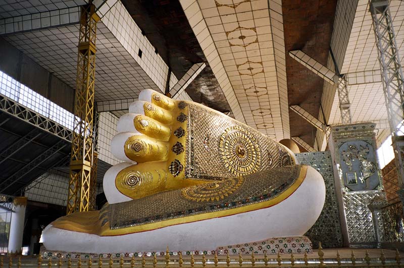  Shwethalyaung Buddha, Bago, Myanmar