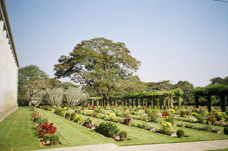  Htaukkyant War Cemetery. Bago, Myanmar