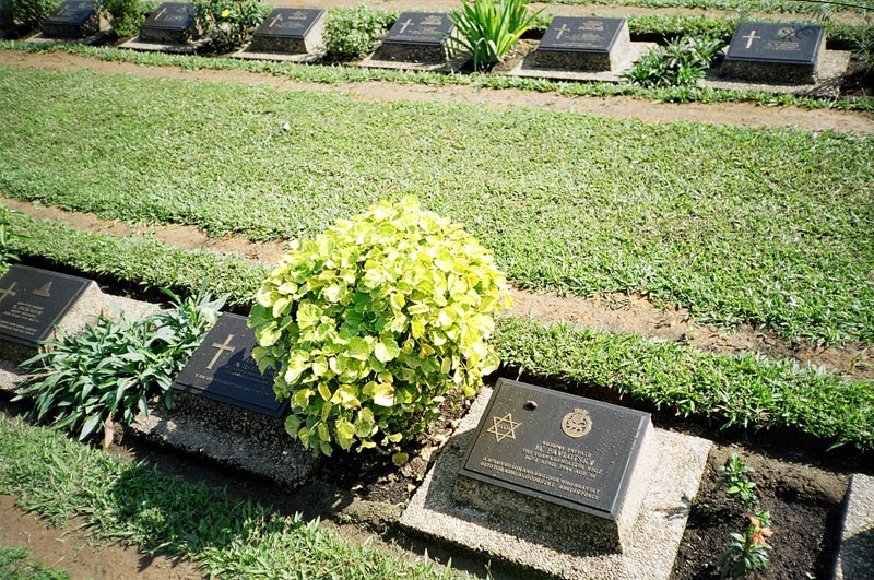  Htaukkyant War Cemetery. Bago, Myanmar