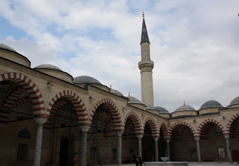  Three Balcony Mosque, Edirine