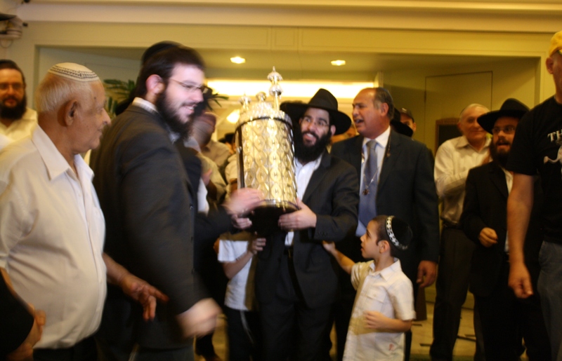 New Torah Dedication, Even Chen Synagogue, Bangkok