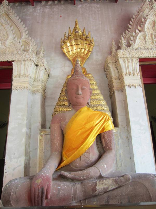  Wat Mahathat Worawihan, Phetchaburi, Thailand