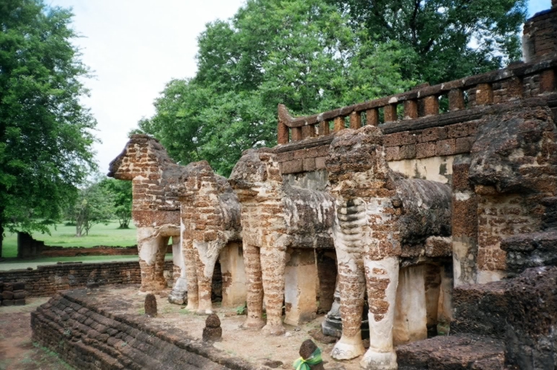 Wat Chang Lom, Si Satchanalai, Thailand 